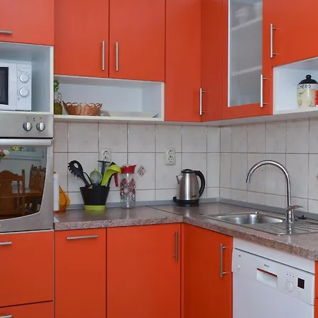 아파트 Lazy Summer Days 스플리트